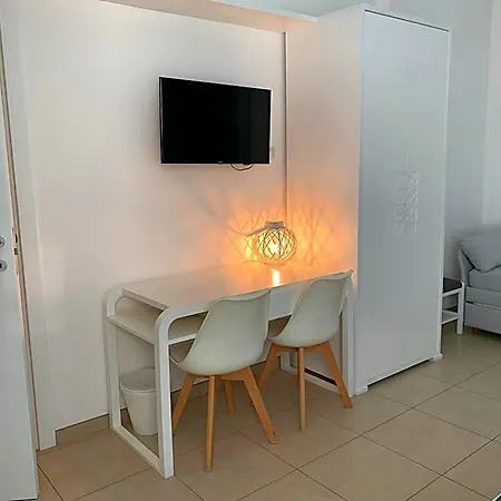 Panzió Frontemare Porto Cesareo
